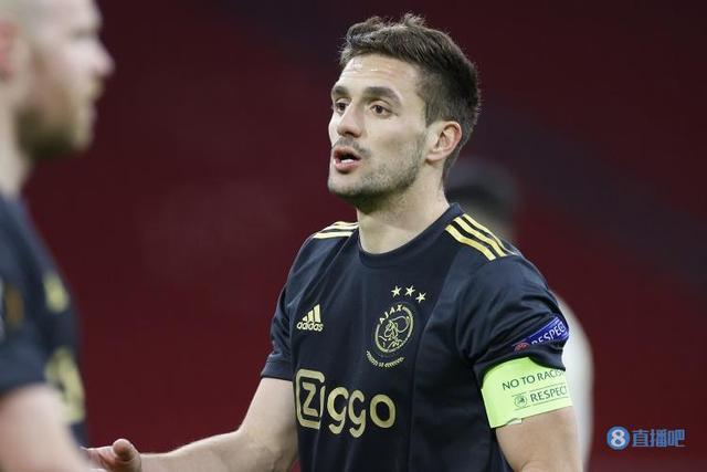 并且在红土 并且在红土