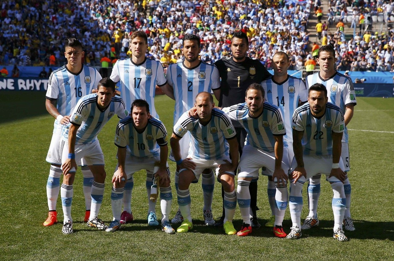 比凭感觉要 比凭感觉要