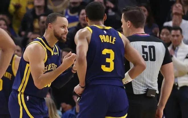 淘汰赛两回 淘汰赛两回